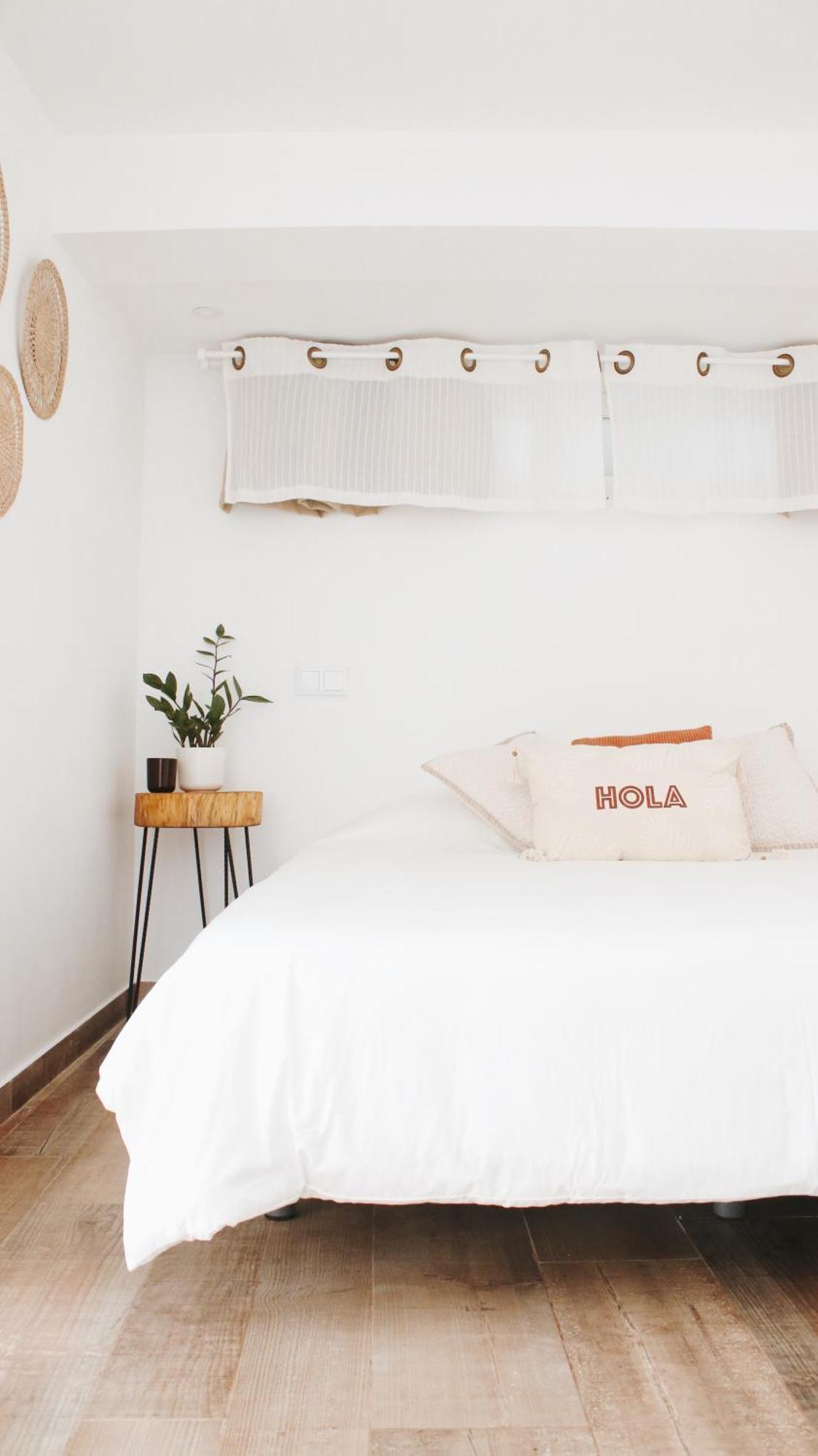 Vila Vale Guest House - Surf & Yoga ชาร์เนกา ภายนอก รูปภาพ
