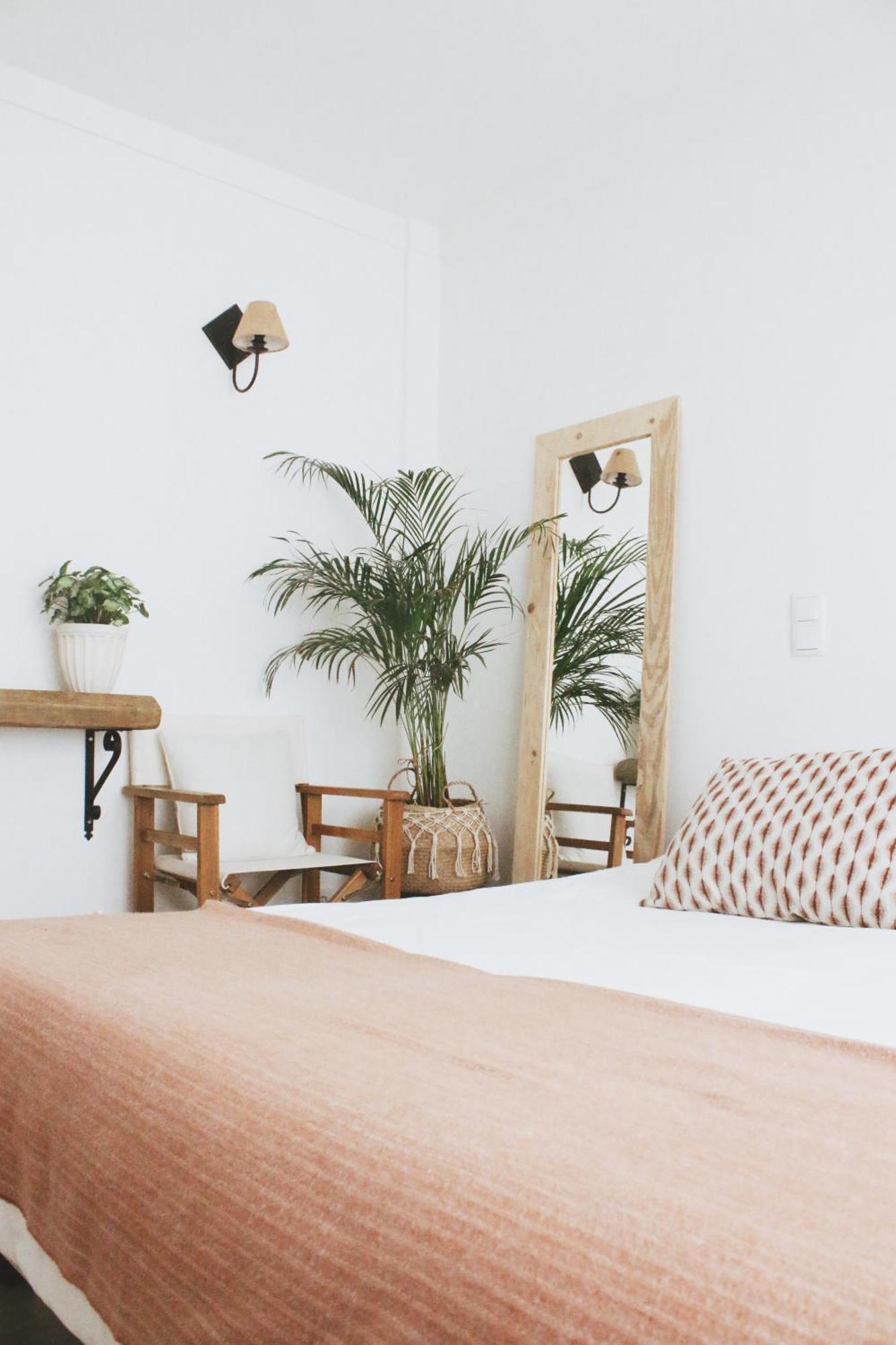 Vila Vale Guest House - Surf & Yoga ชาร์เนกา ภายนอก รูปภาพ